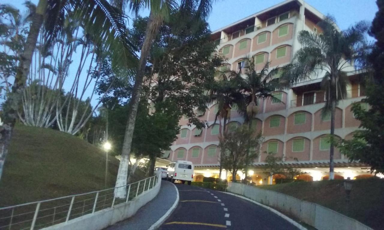 Flat No Cavalinho Branco Aparthotel Águas de Lindóia Buitenkant foto
